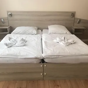 Koelner Konukevi Köln