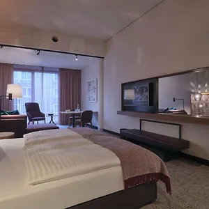 Apartahotel Adina