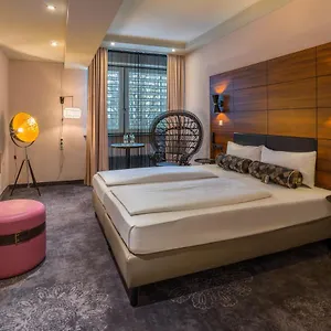 Elaya Otel Münih