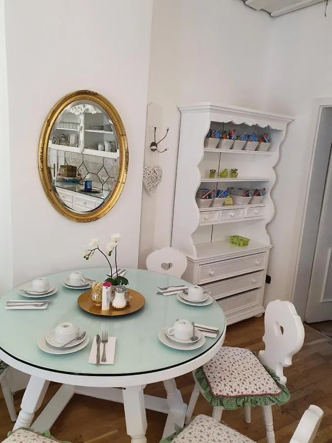 Pension Seibel Munich 2*,  Germany